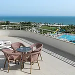 Üdülőközpont Miracle Antalya