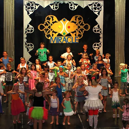 ميراكل منتجع 5*