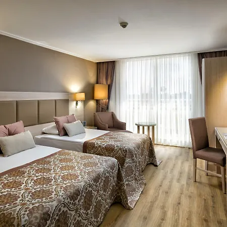 Miracle Üdülőközpont 5*